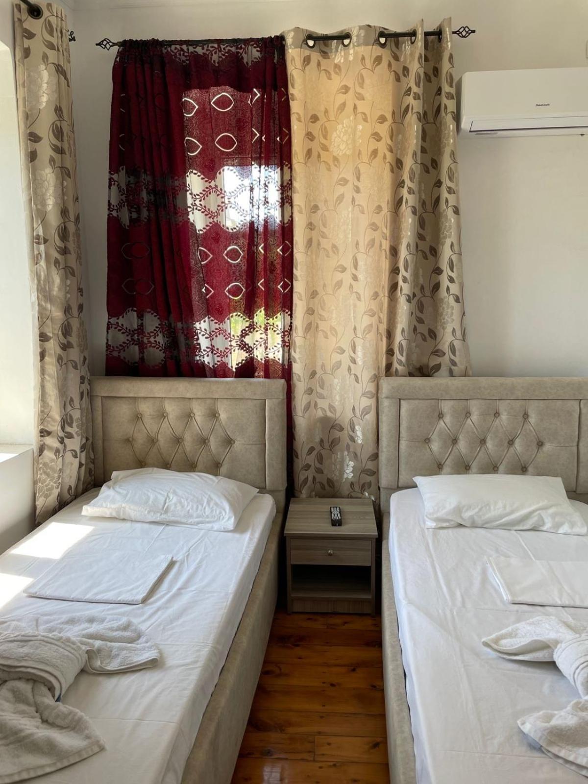 Gezos Apartment Химар Екстериор снимка
