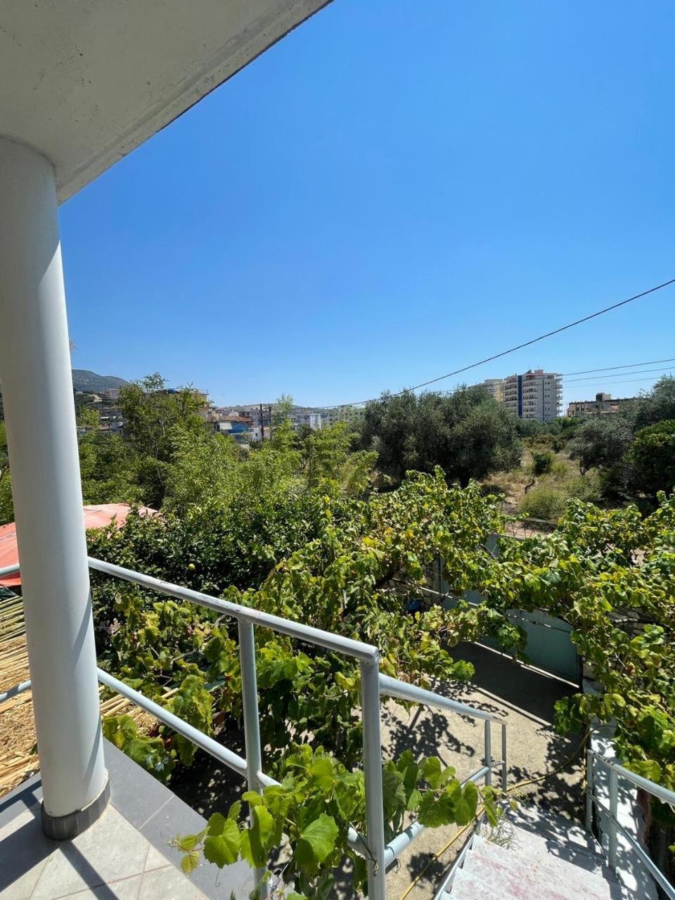 Gezos Apartment Химар Екстериор снимка
