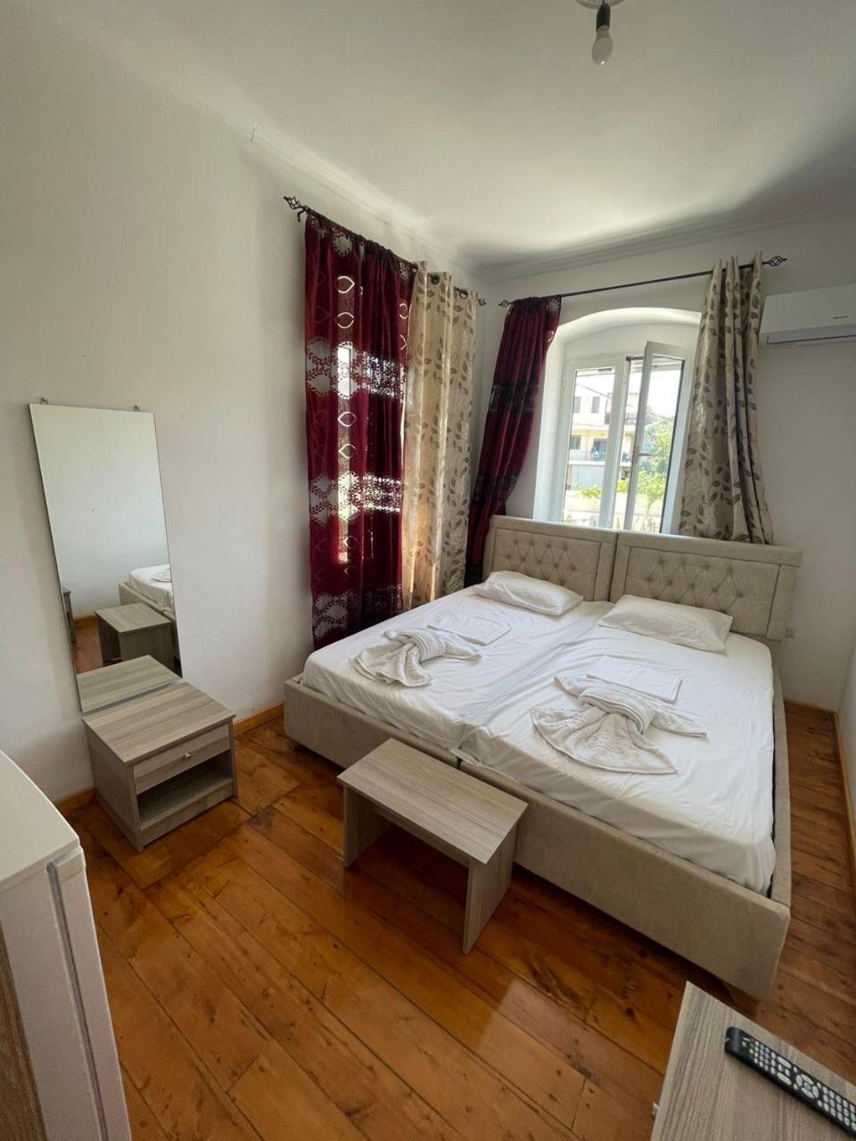 Gezos Apartment Химар Екстериор снимка